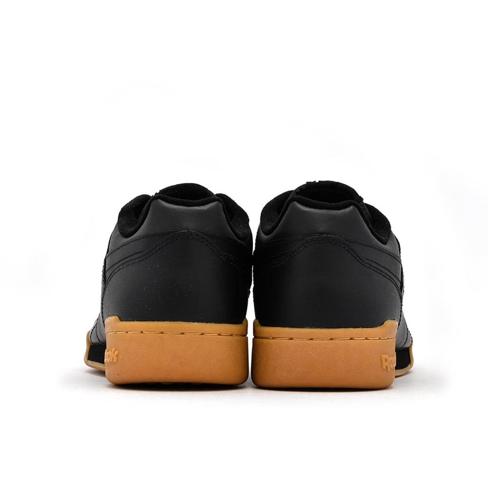 Workout Plus - Black/Carbon