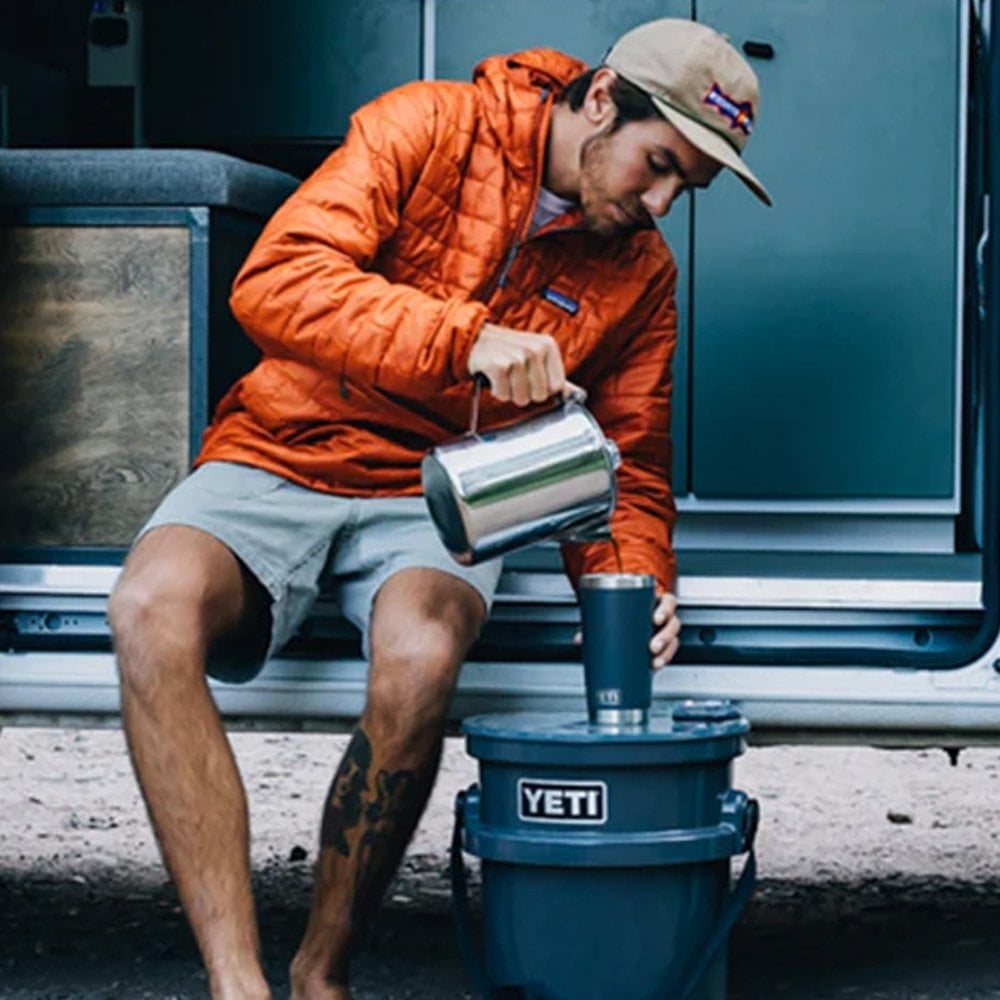 Rambler 20 oz (591 ML) Tumbler - Navy