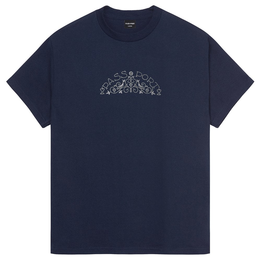 Vineyard Birds Tee - Navy