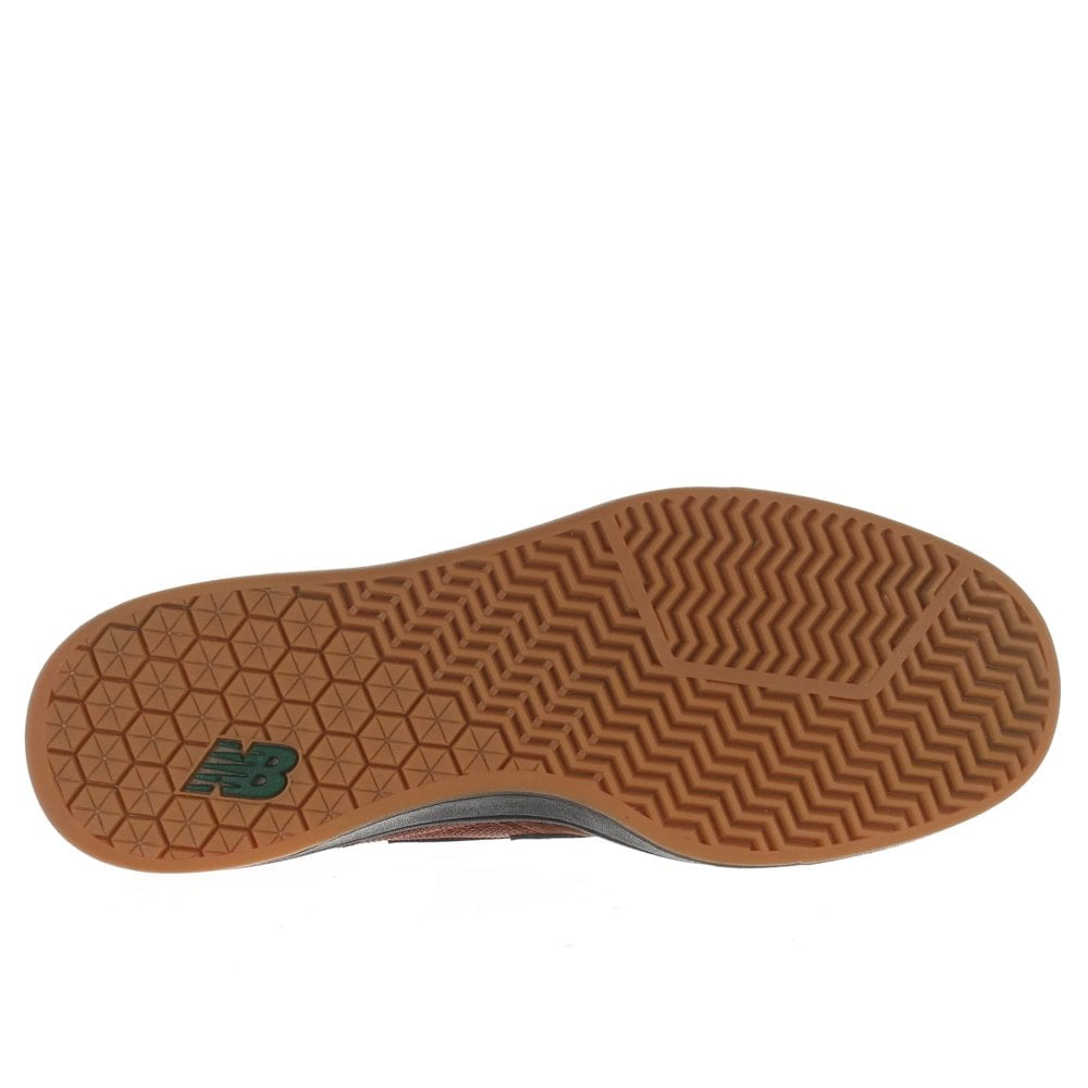 NM440 - Rich Oak/Blk