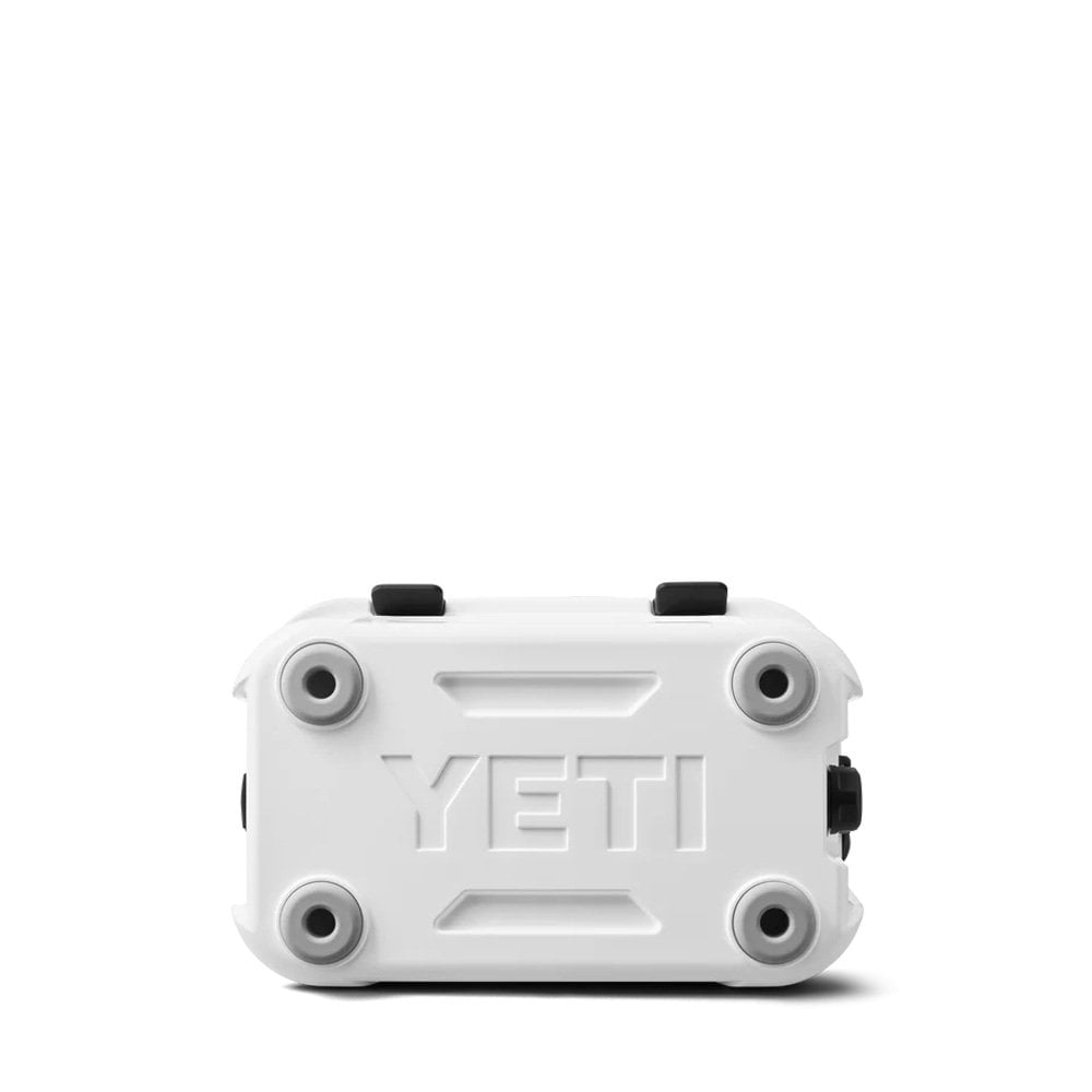 Roadie 15 Cool Box - White