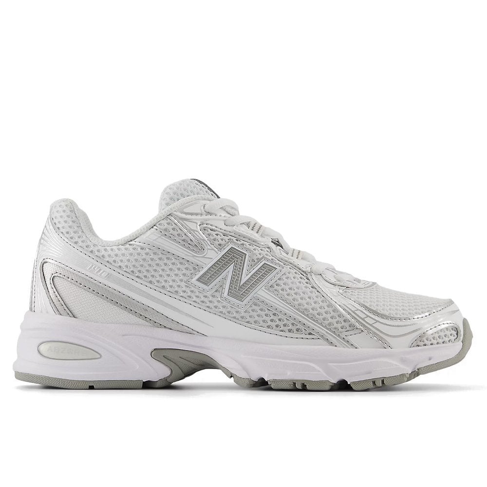U740 - White/Silver