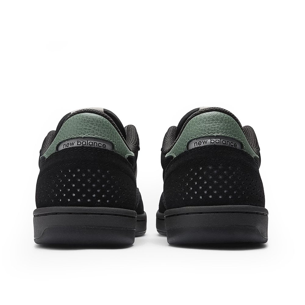 NM440 V2 - Blk/Blk/Wht