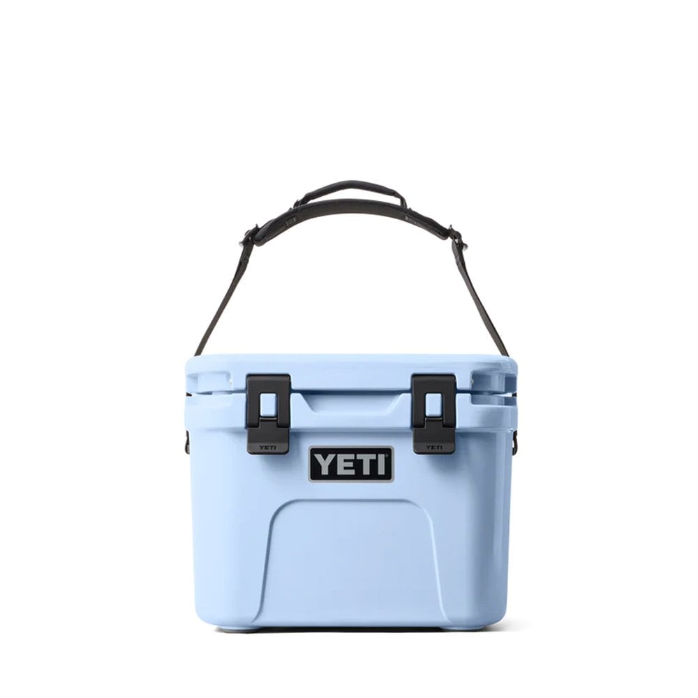 Roadie 15 Cool Box - Big Sky Blue