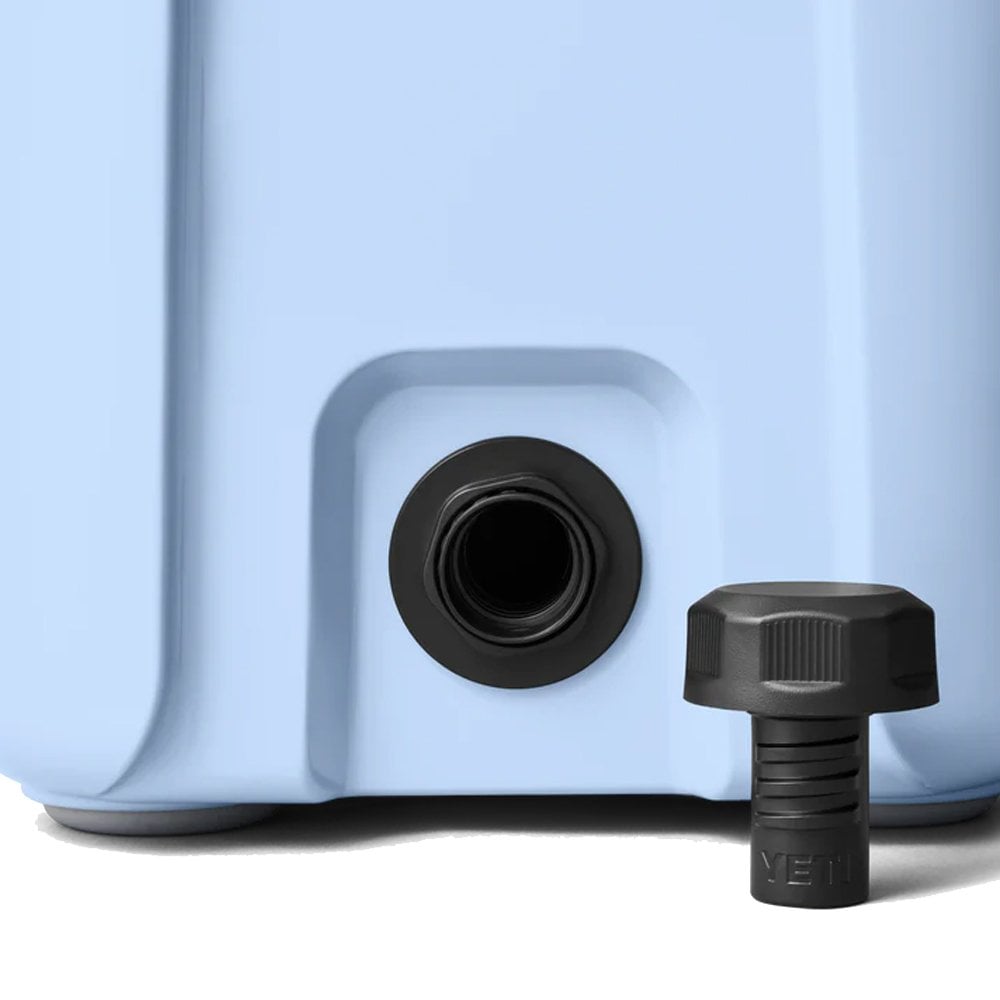 Roadie 15 Cool Box - Big Sky Blue