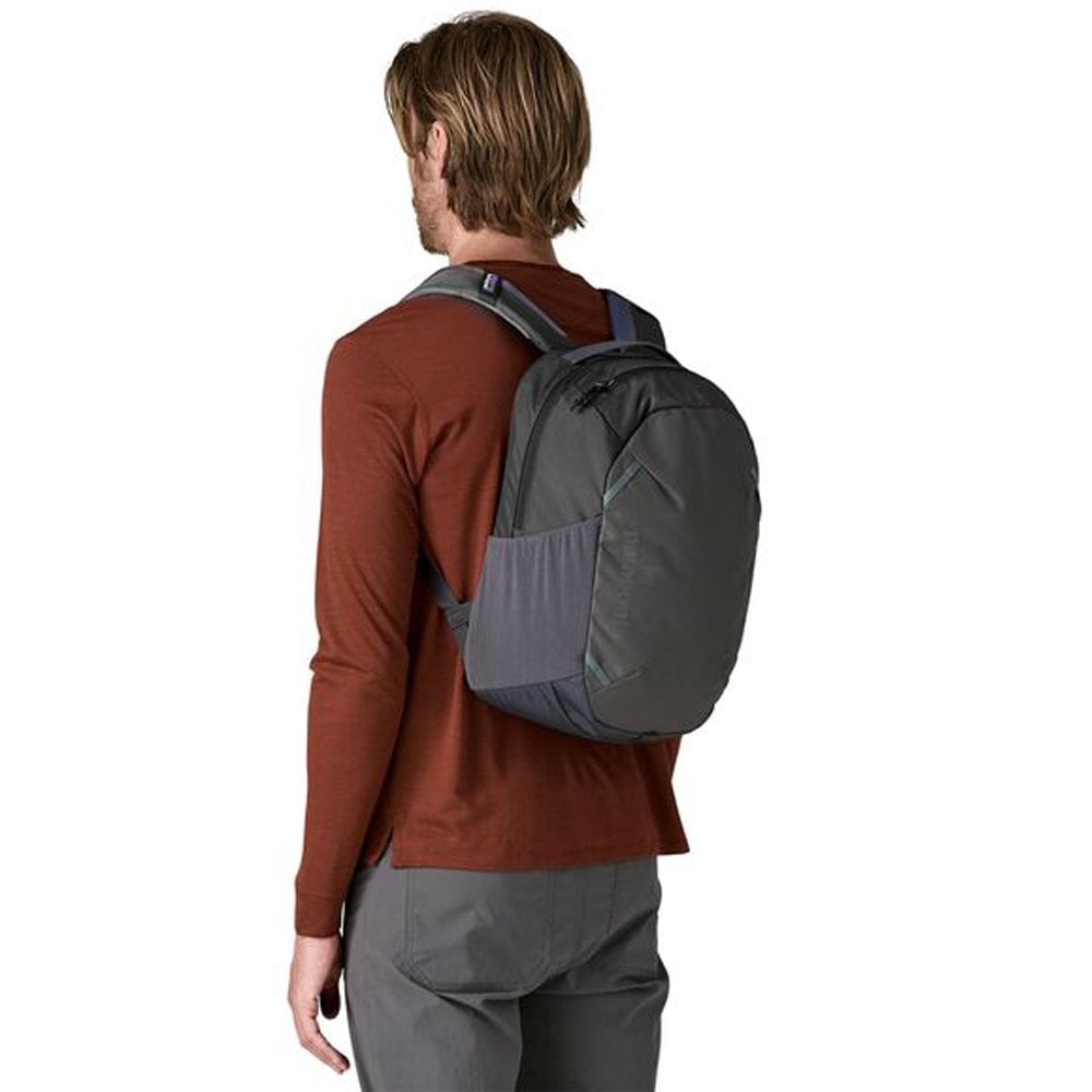 Atom Daypack 24L - Smolder Blue