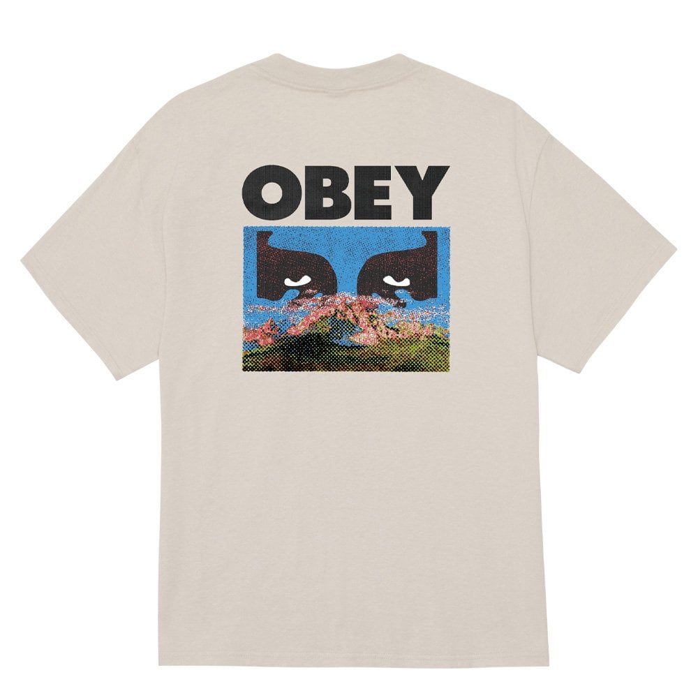 In a Different Place T-shirt - Silver Grey