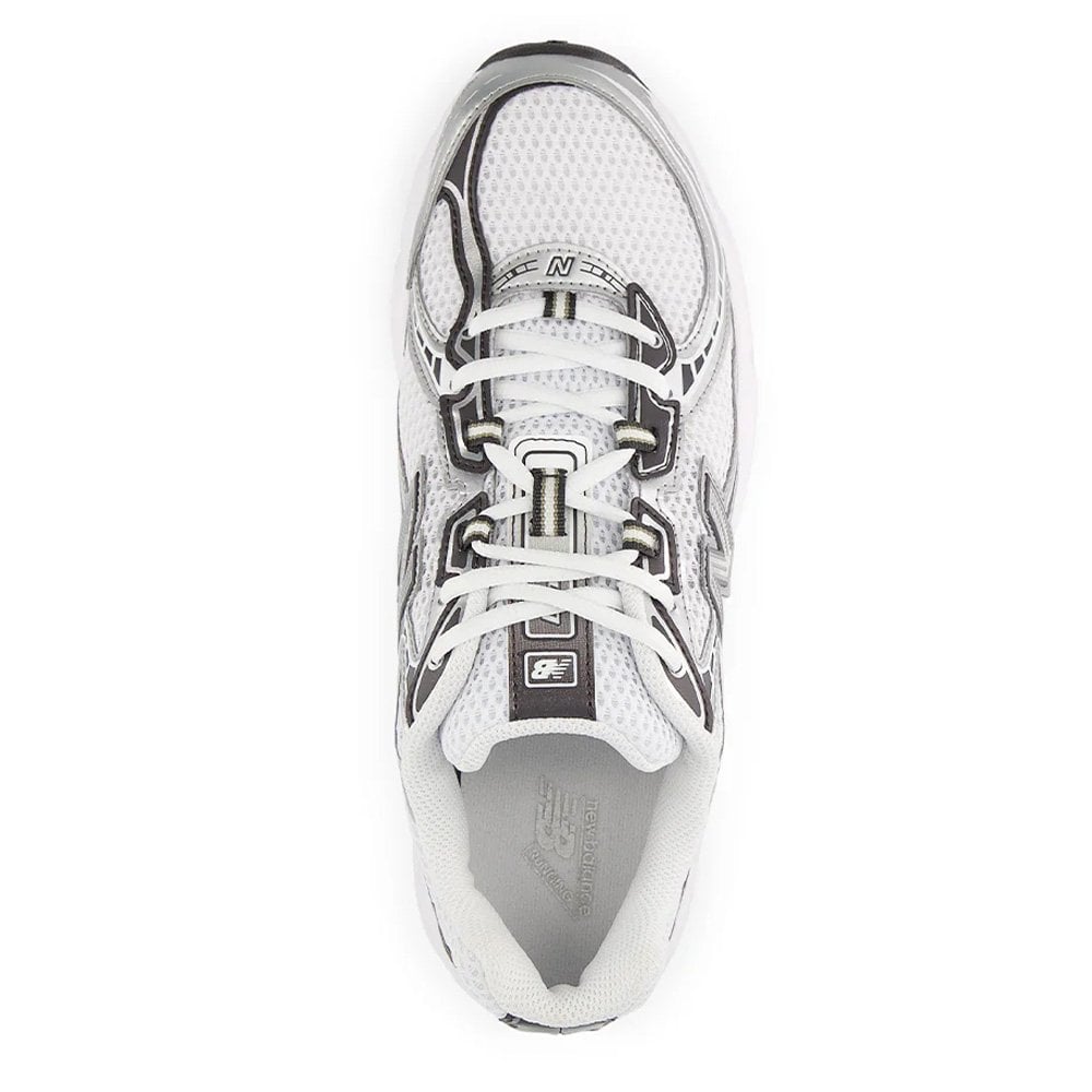 U740 - Wht/Blk Cmnt