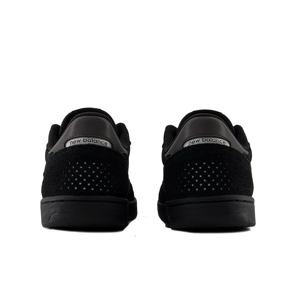UN440 - Black/Black