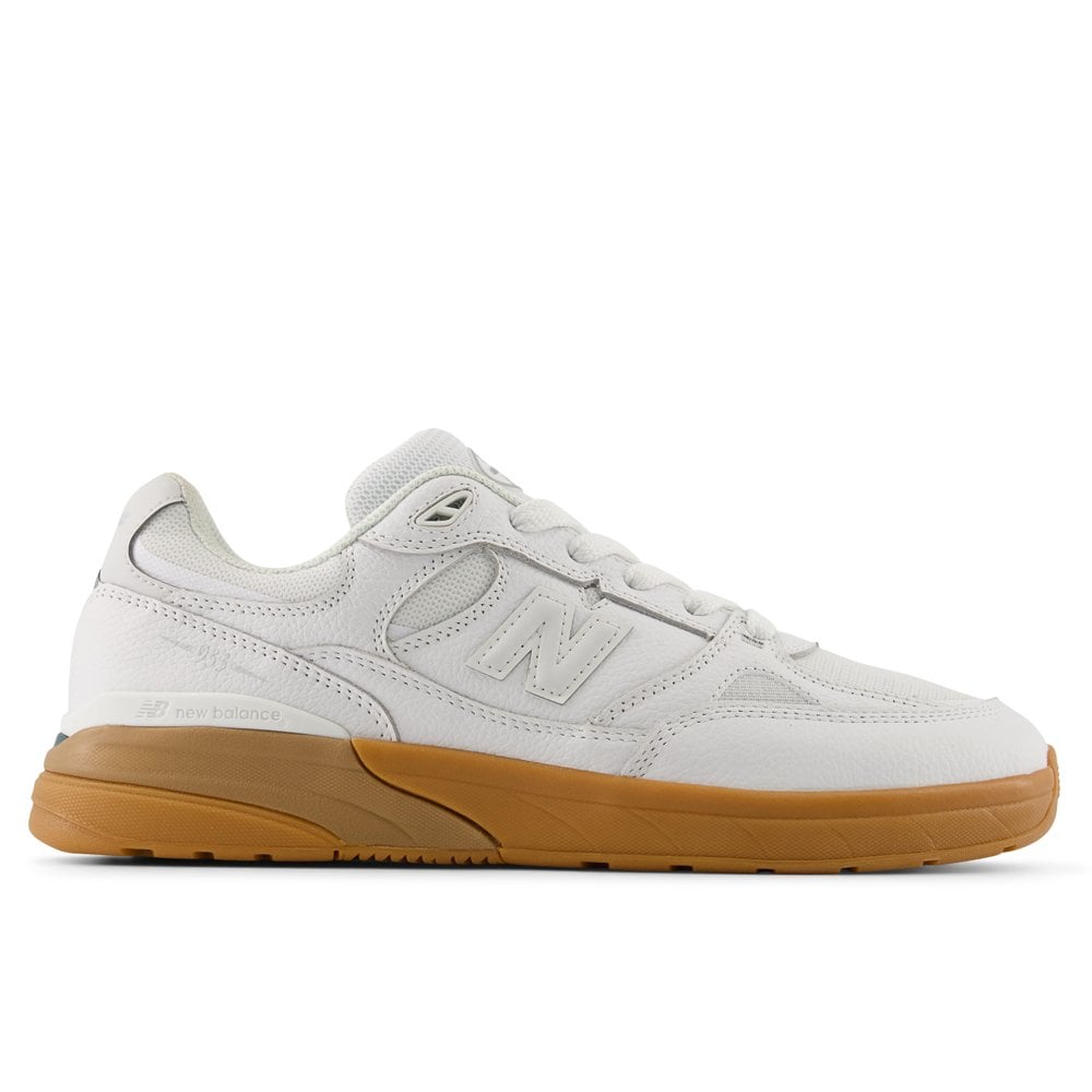 UN933 Reynolds - White/Black