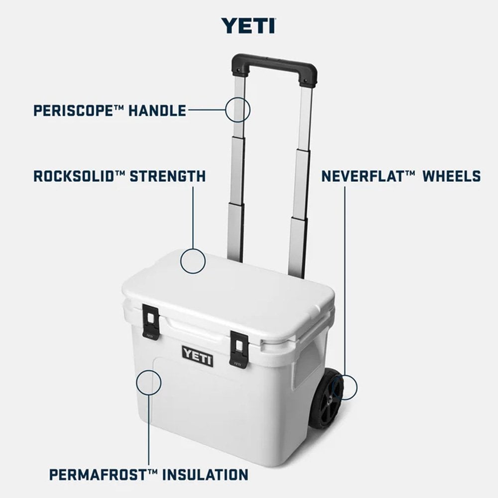 Roadie 32 Wheeled Cool Box - White