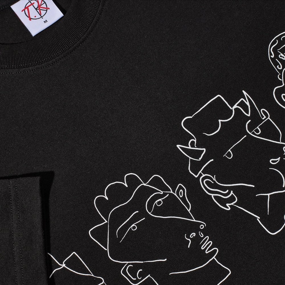 8 Heads Contrast T-Shirt - Black