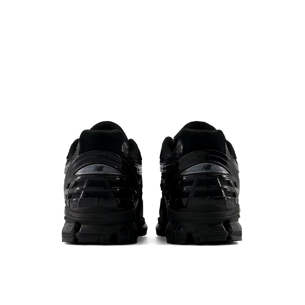 1954R - Black/Black
