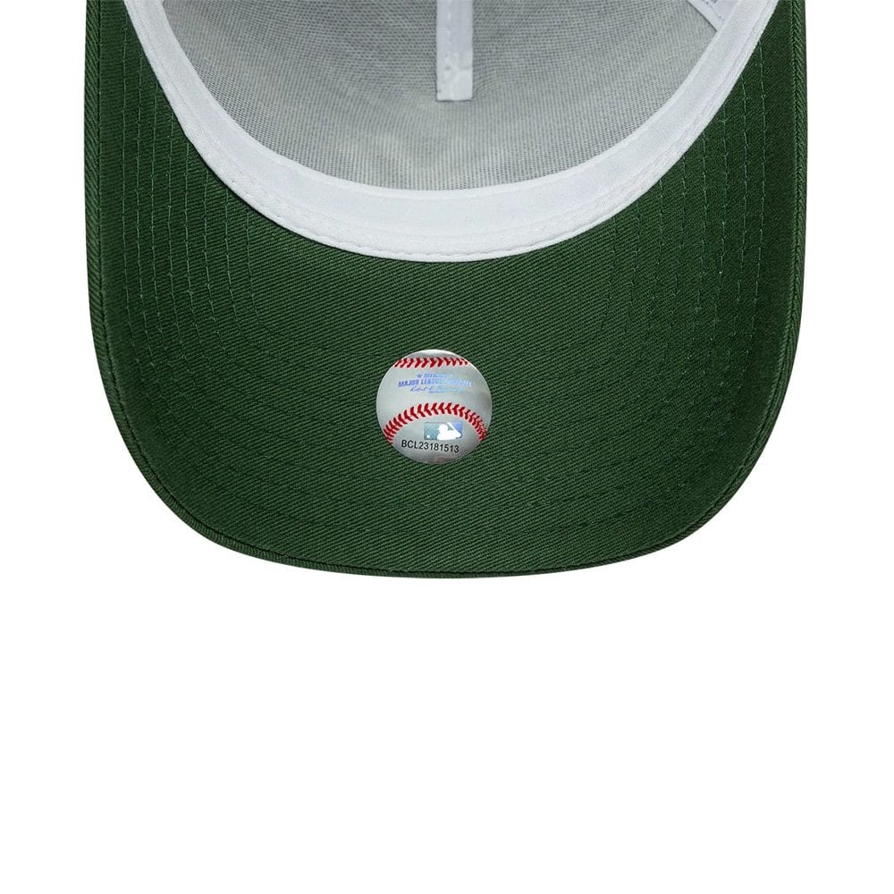 Yankees MLB League Essential 9FORTY A-Frame Trucker Adjustable Cap - Ny Green/Wht