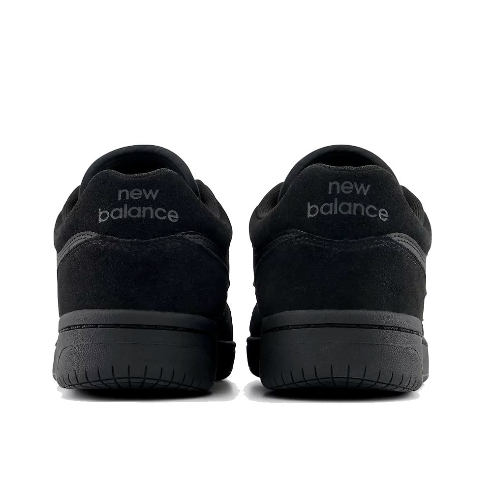UN480 - Black/Black